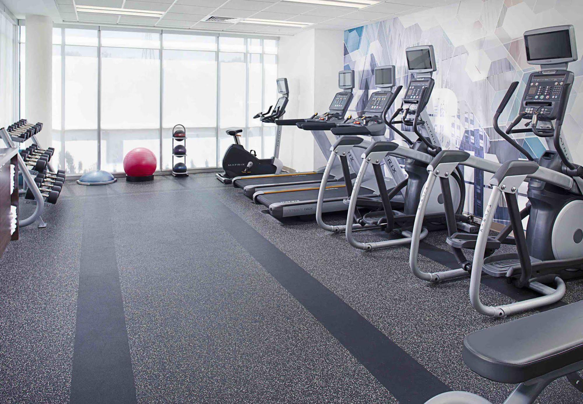Springhill Suites By Marriott Carle Place Garden City Екстер'єр фото